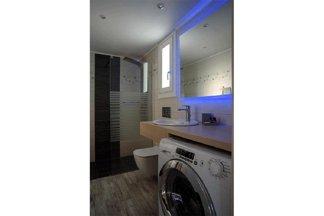 Κalamitsi Rooms & Apartments Кимолос Экстерьер фото